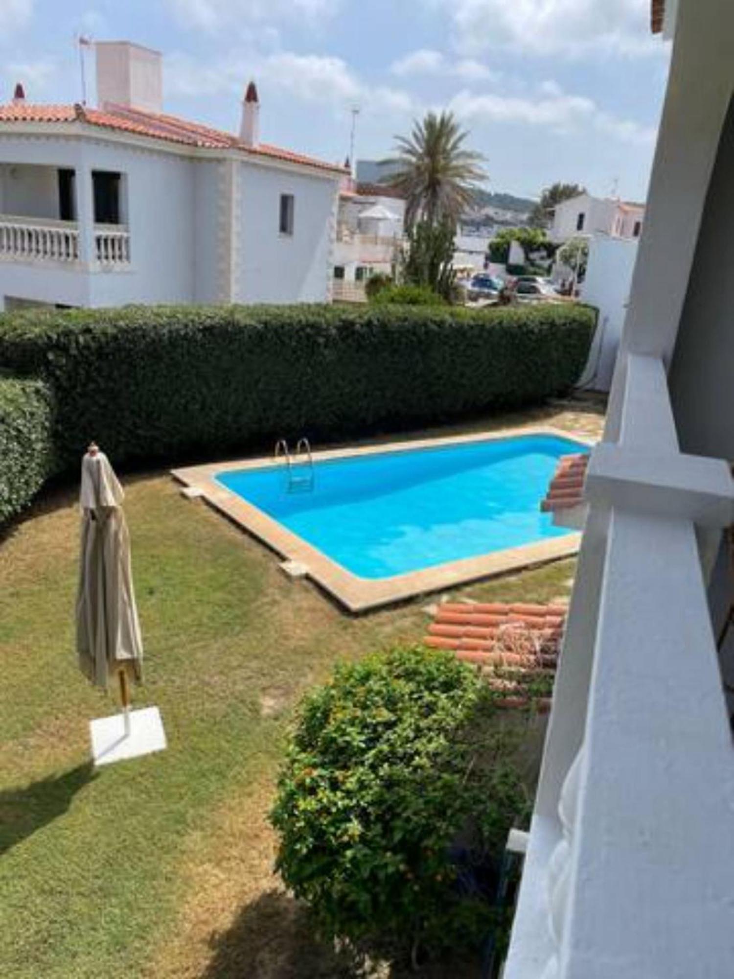 Arenal D'En Castell South Apartment Exterior photo